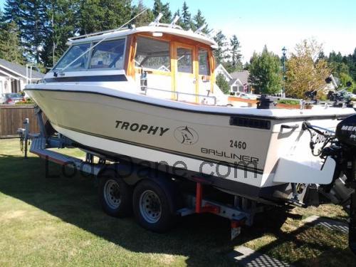 Bayliner Trophy 2460 opinie i specyfikacja